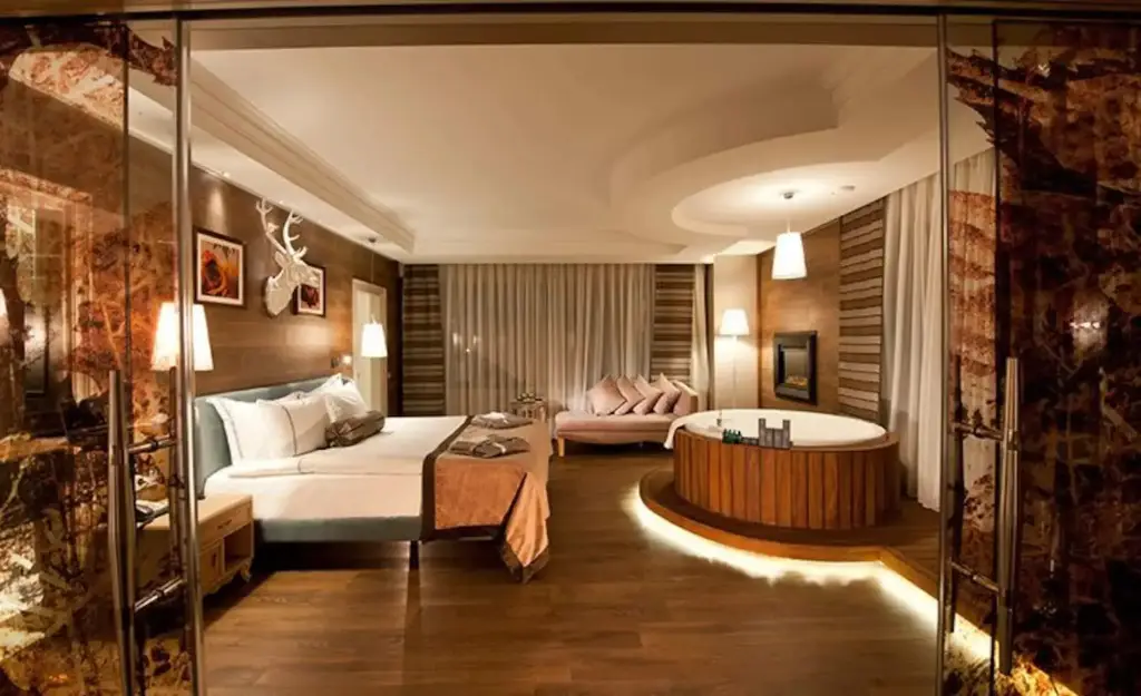 Болу: Kaya Palazzo Ski & Mountain Resort