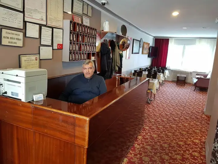 Анкара: Ferah Otel