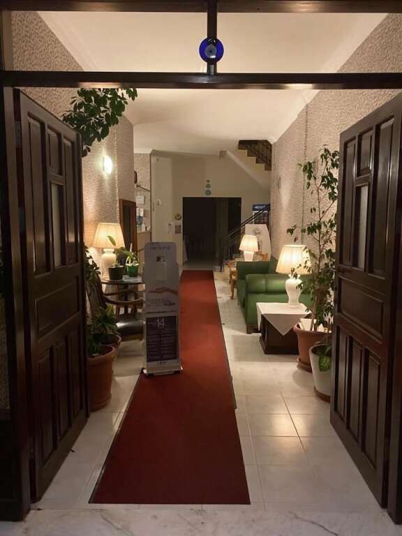 Чешме: Karadede Hotel