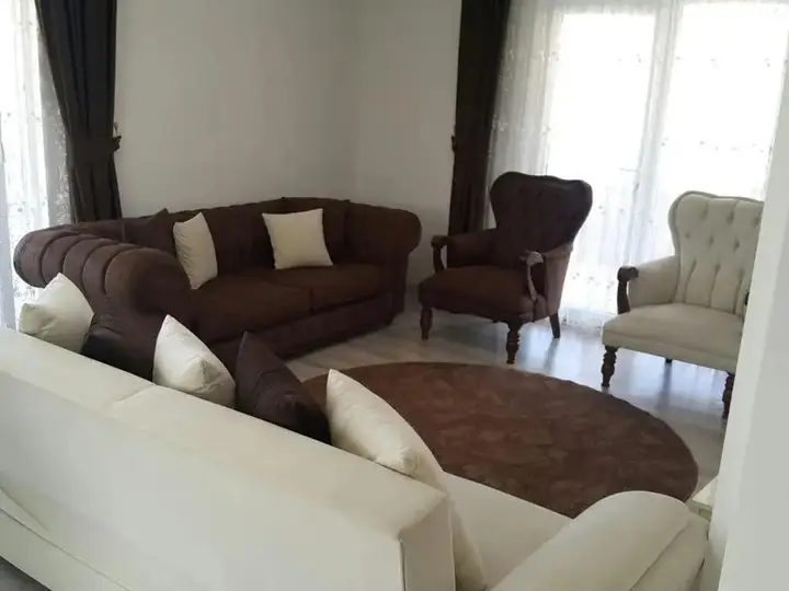 Йомра: Riyadh House