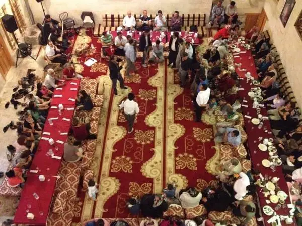 Шанлыурфа: Vezirhan Konuk Evi