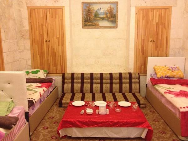 Шанлыурфа: Vezirhan Konuk Evi