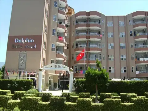 Dolphin Suite Hotel — фото 1