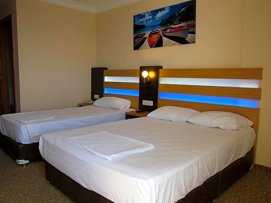 Кушадасы: Sergent Hotel