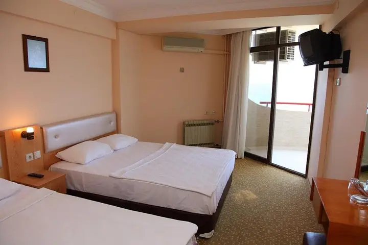 Кушадасы: Sergent Hotel