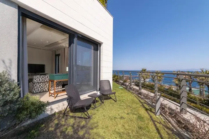 Яликавак: Root Redrock Yalıkavak - Bodrum