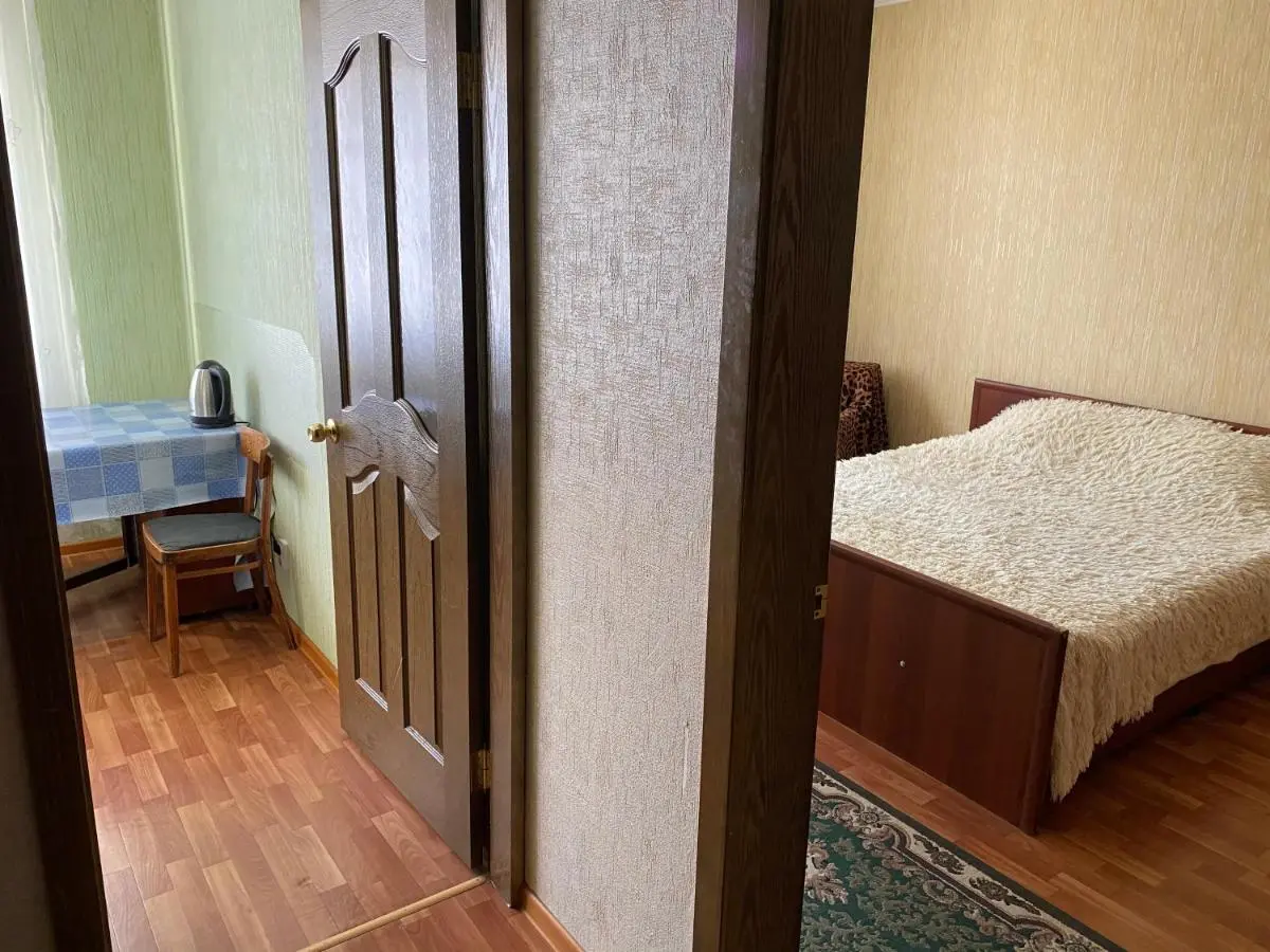 Курск: Apartments on prospekt Vyacheslav Klykova 80