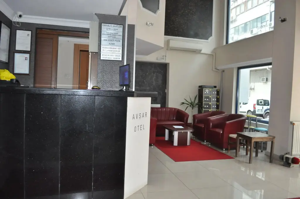 Измир: Izmir Avsar Otel