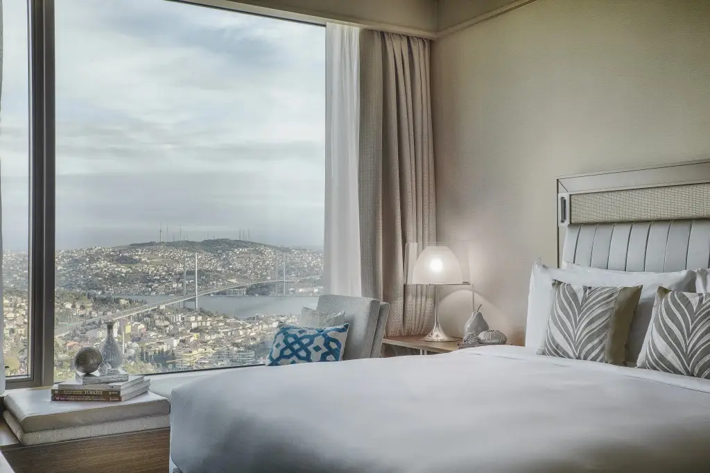 Стамбул: Renaissance Istanbul Polat Bosphorus Hotel