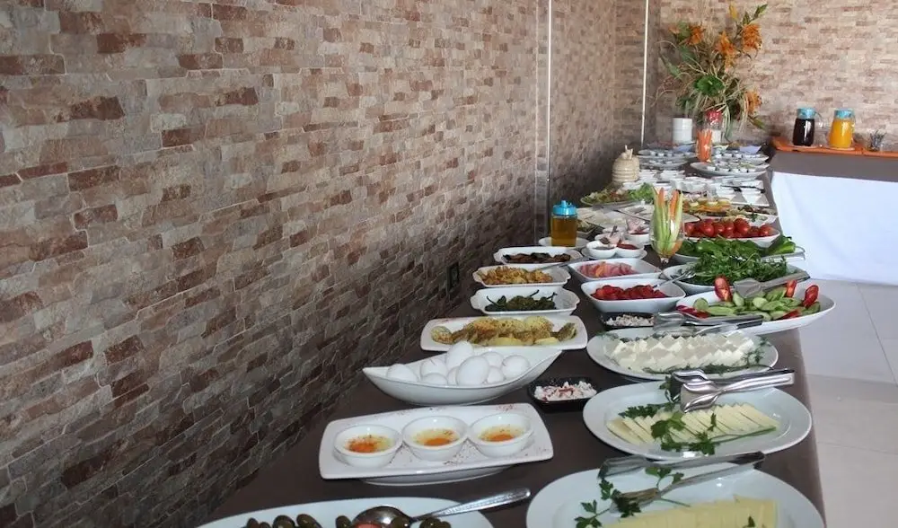 Алашехир: Sahi̇n Hotel