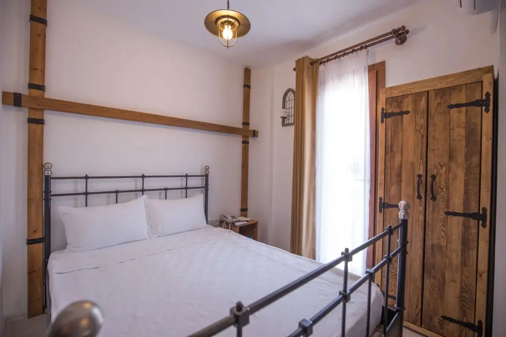 Фоча: Menendi Otel