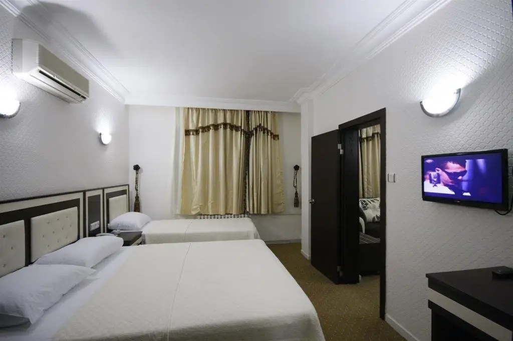 Харбия: De Liban Hotel