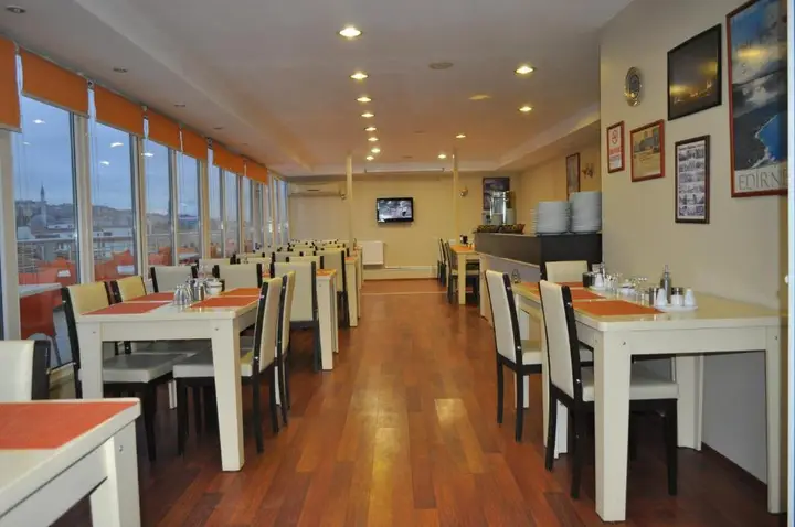 Эдирне: Saray Hotel