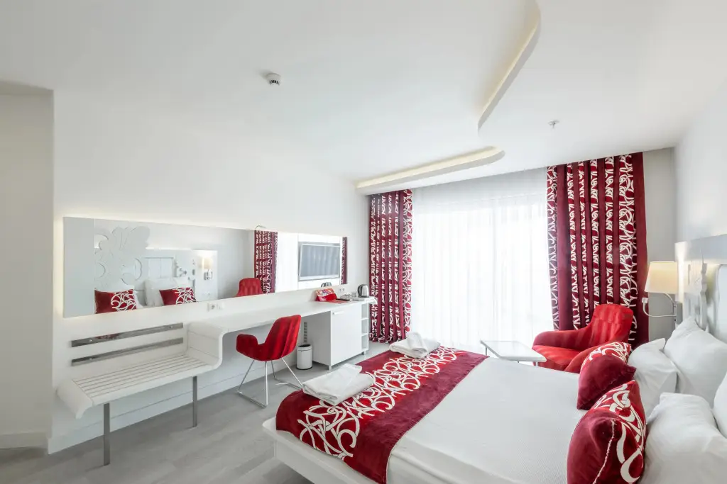 Окурджалар: Laguna Beach Alya Resort & SPA - All Inclusive