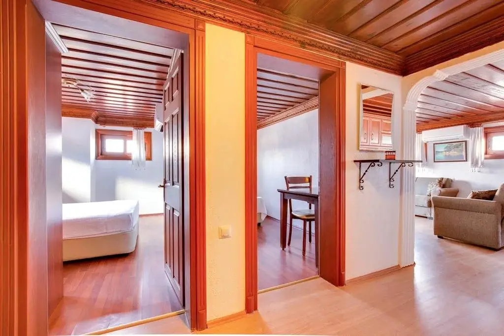 Акьяка: Feron Hotel