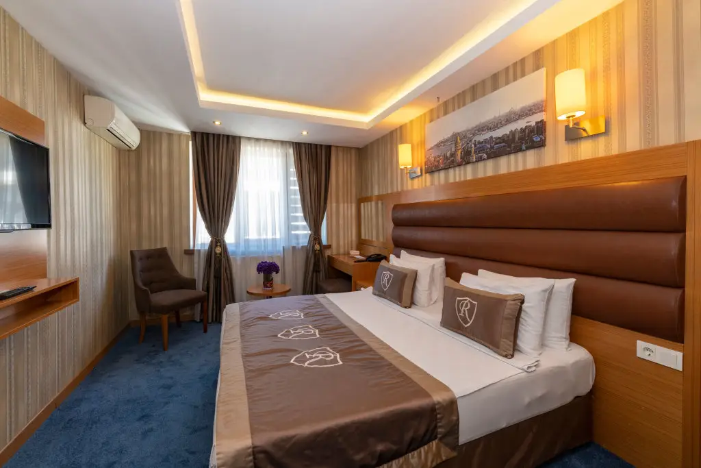 Стамбул: Regno Hotel