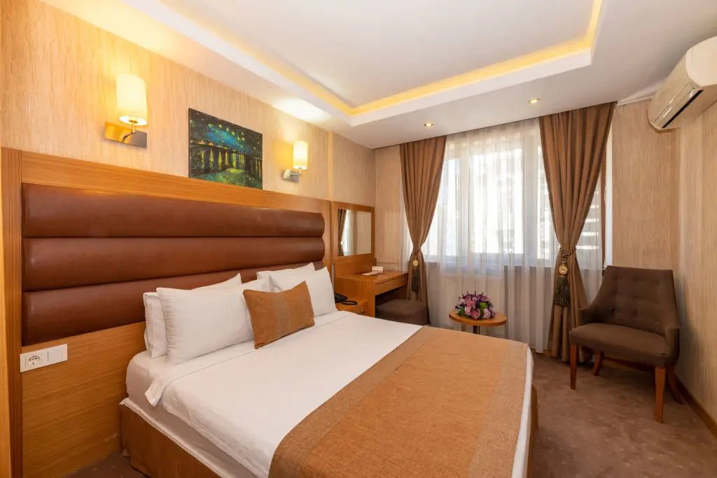 Стамбул: Regno Hotel