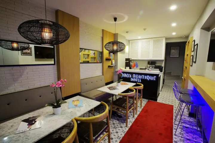 Стамбул: Istanbul Box Hotel