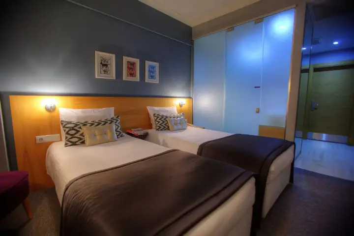 Стамбул: Istanbul Box Hotel