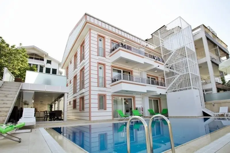 Стамбул: Kinali Hotel