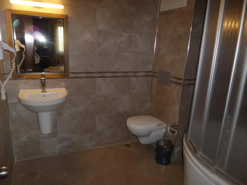 Силиври: Osaka Hotel