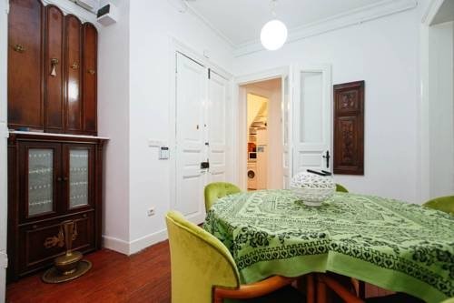 Стамбул: Tarus Apartments Kumbaracı