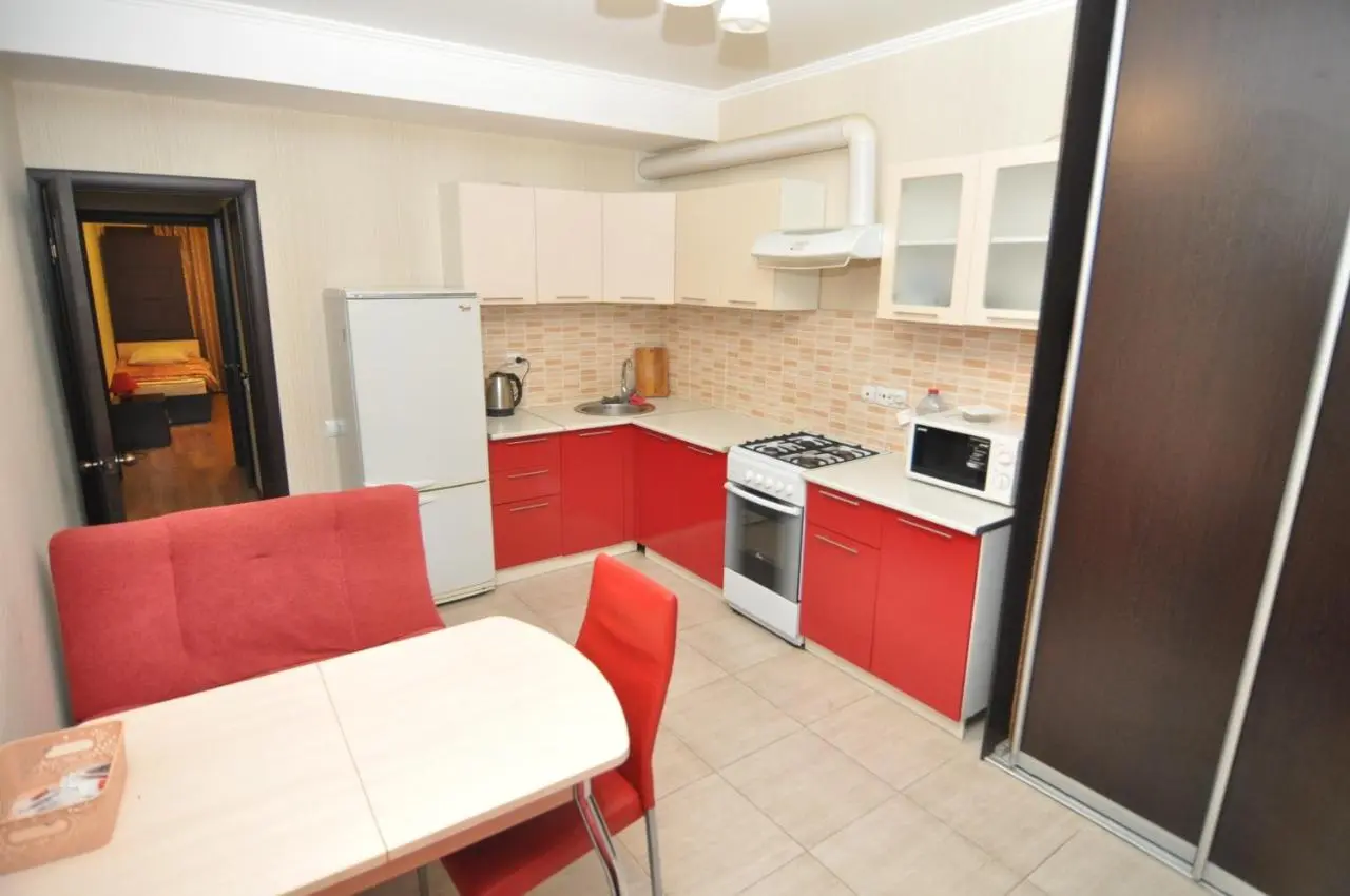 Курск: Apartment on Tolstogo