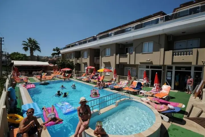Мармарис: Ozturk Apart Hotel