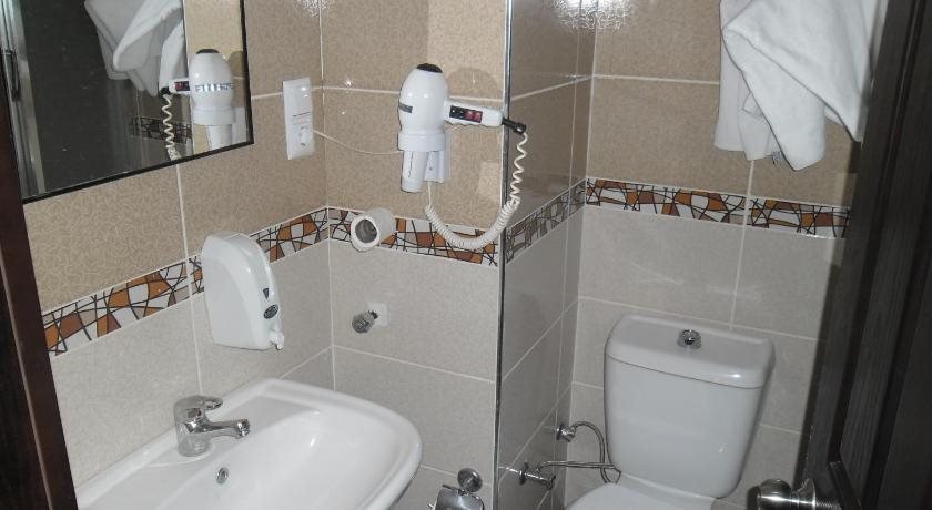 Дикили: Asude Hotel Bergama