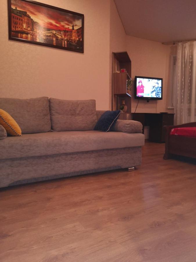 Курск: Apartament on Karla Libknekhta Street