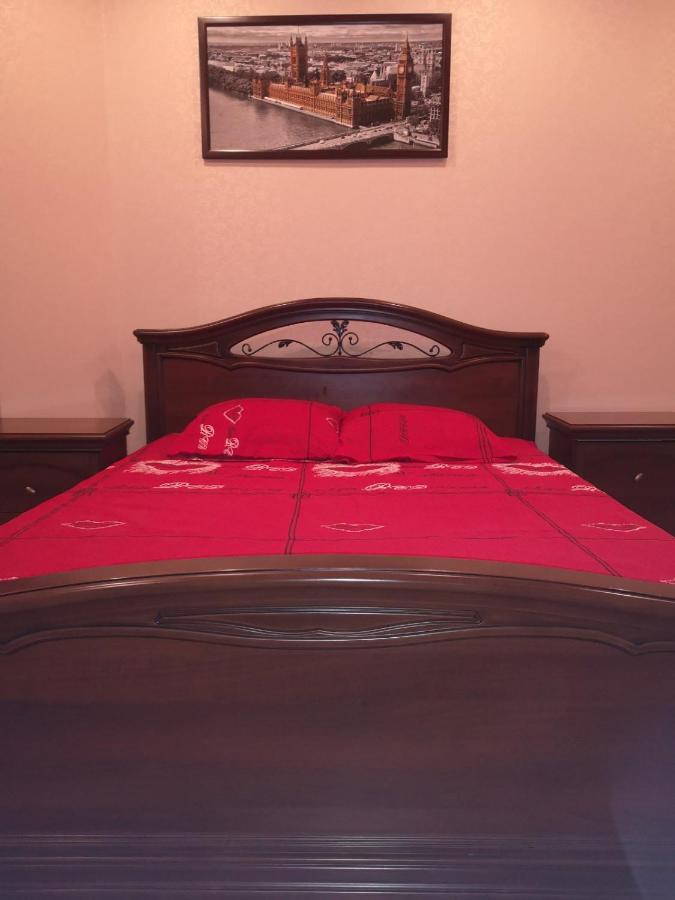 Курск: Apartament on Karla Libknekhta Street