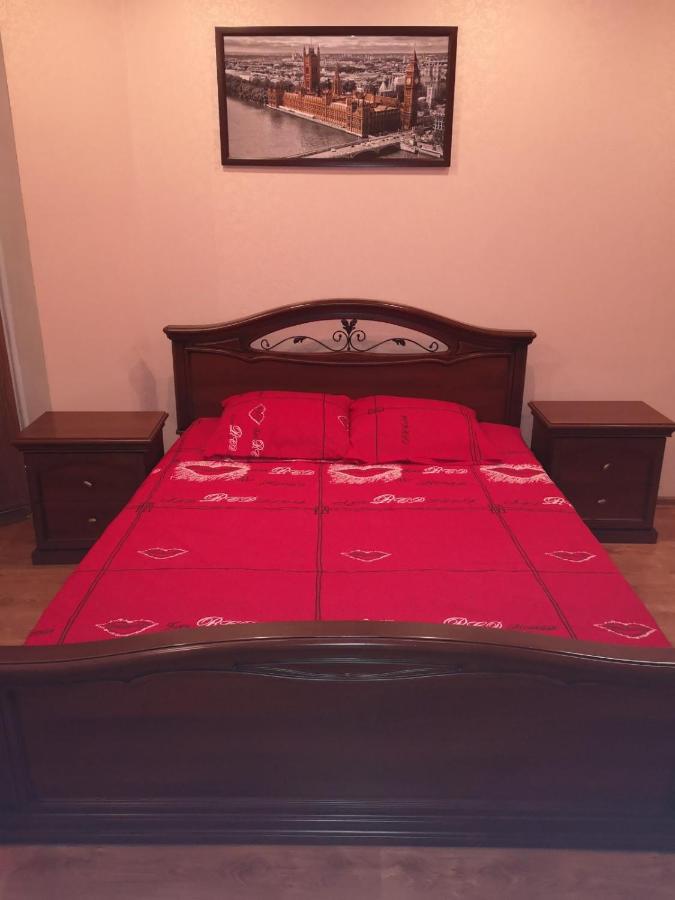 Курск: Apartament on Karla Libknekhta Street