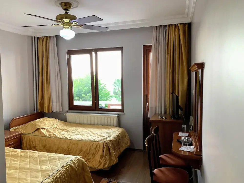 Тюркели: Yavuzlar Otel