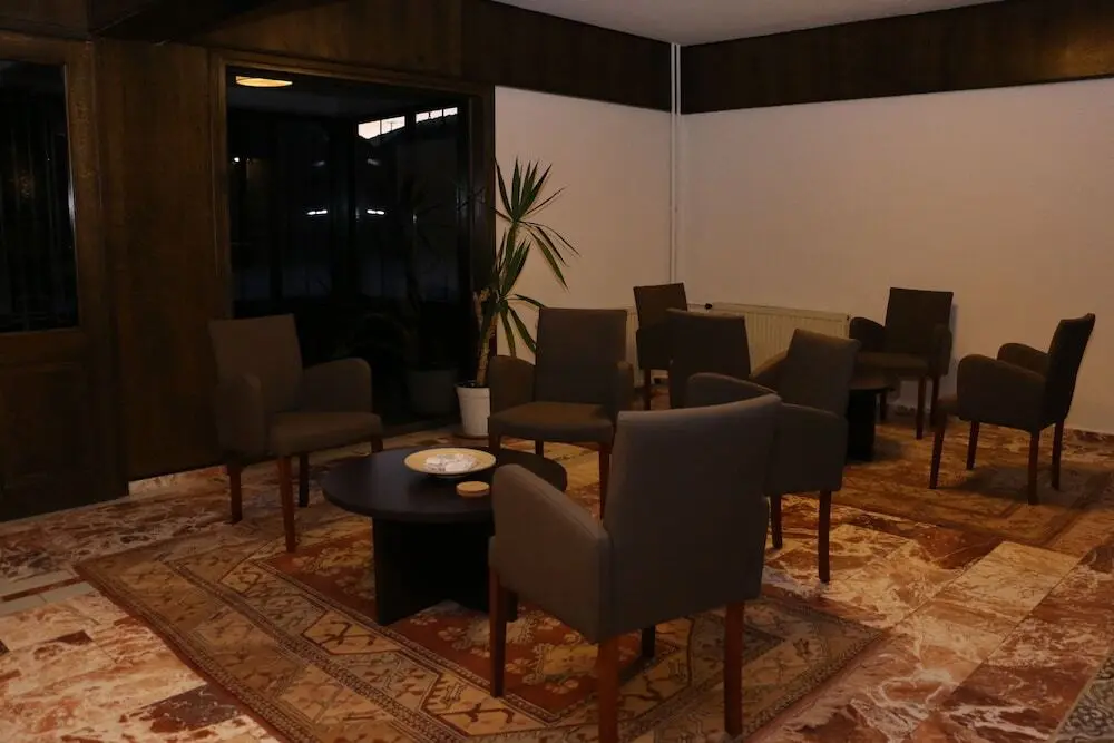 Есилова: Hotel Lago Di Salda