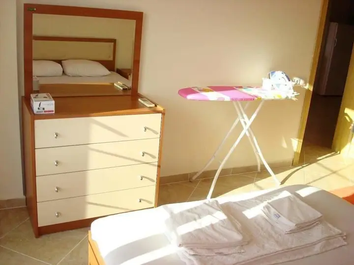 Дидим: Triton Apartments