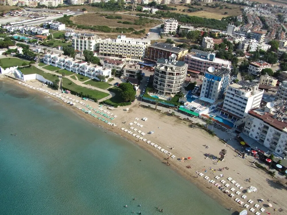Дидим: Triton Apartments