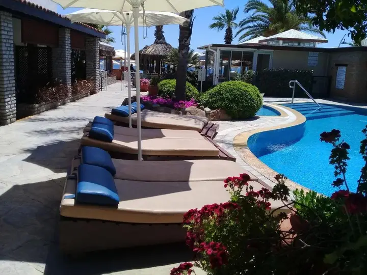 Битез: Yali Han Hotel