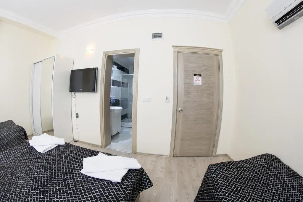 Эгридир: Golden Apple Hotel