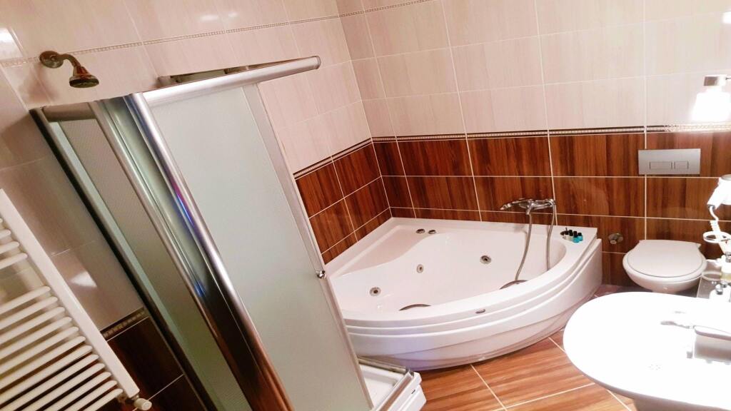 Сайл: Agva Shelale Hotel