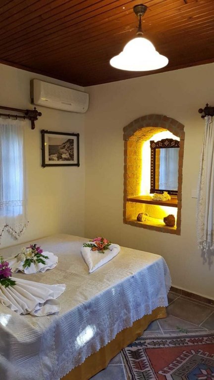 Medusa House Boutique Hotel — фото 1