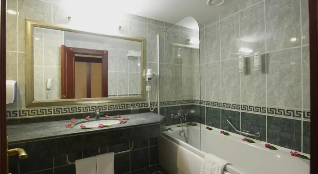 Бодрум: Bodrum Holiday Resort & Spa