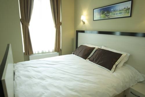 Стамбул: Beyaz Apartments