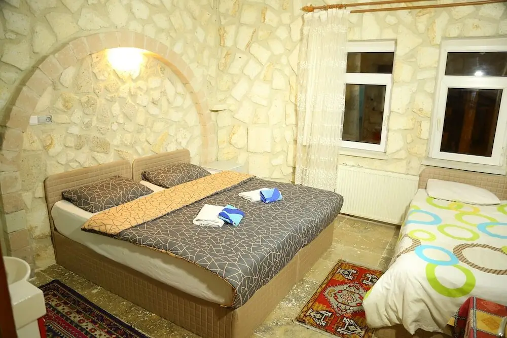 Ургуп: Crazy Horse Pension