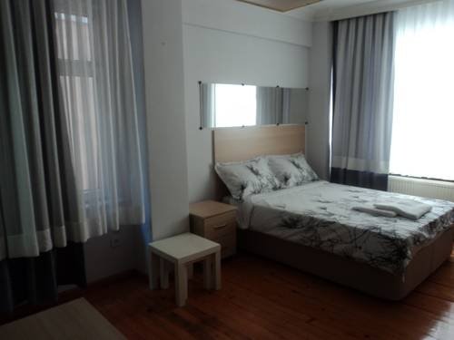 Стамбул: Taksim Studio