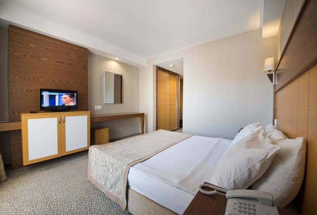 Аланья: M.C Beach Park Resort Hotel - All Inclusive