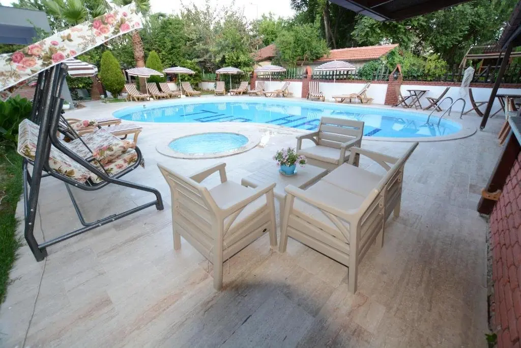 Дальян: Yeni Doga Hotel