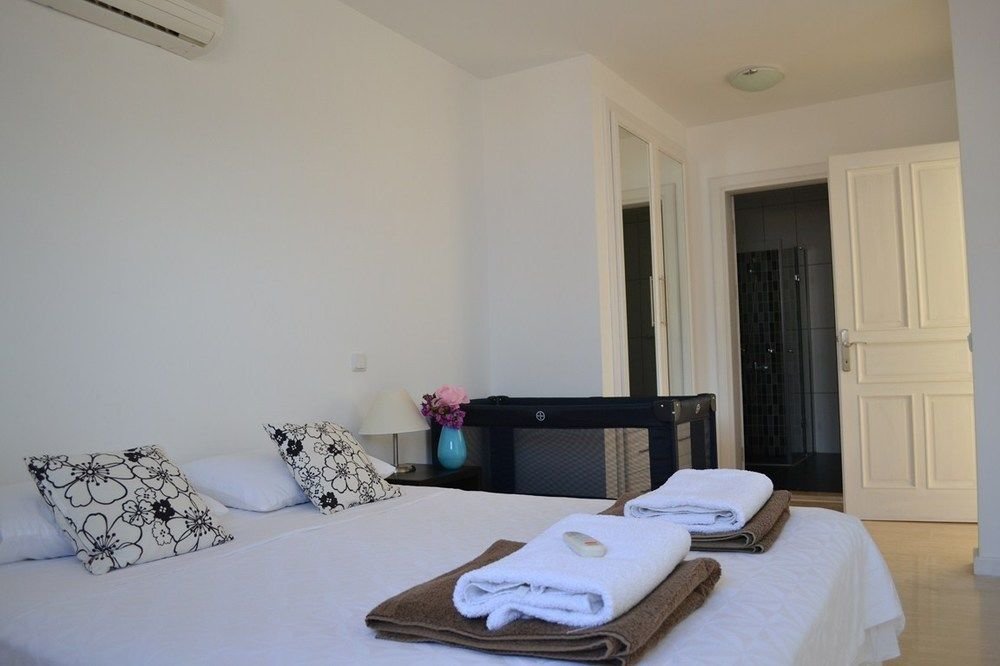 Каш: Villa Basil