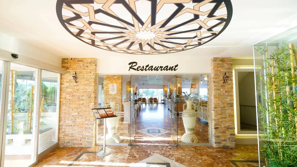 Анталья: Lara World Hotel