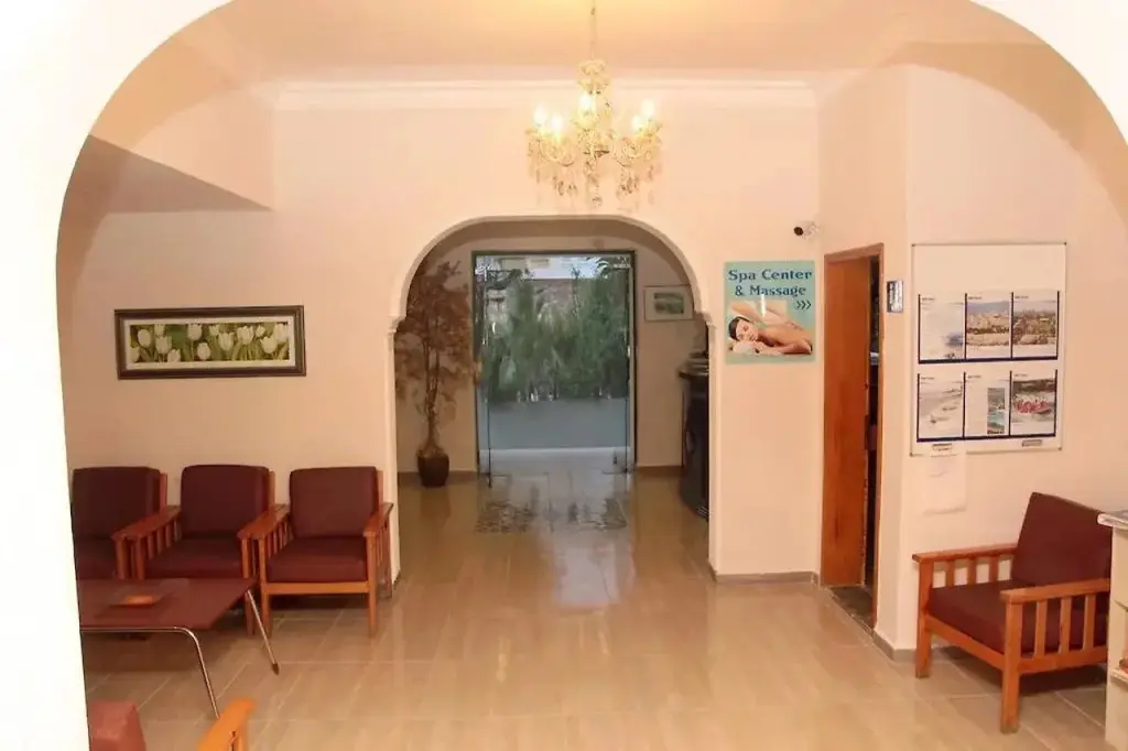Аланья: Kleopatra Hermes Hotel
