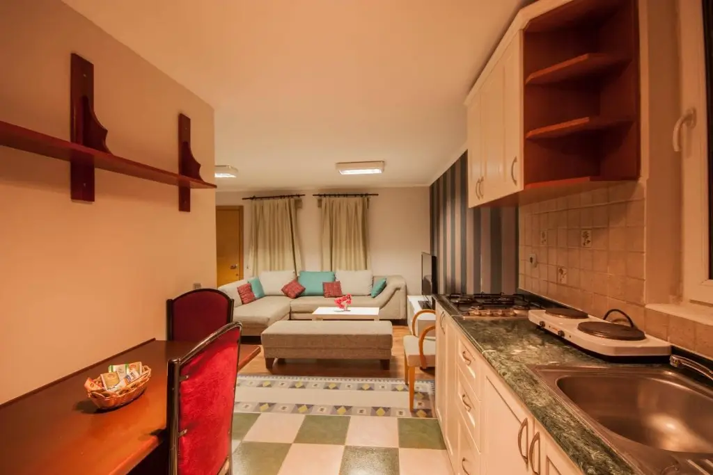 Moonshine Hotel & Suites — фото 1
